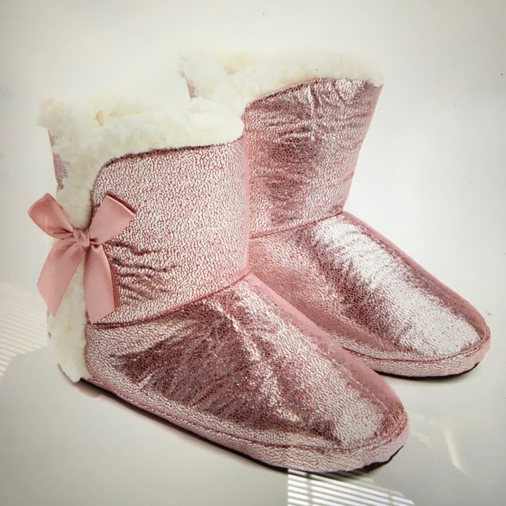 Concierge collection metallic slippers Closing